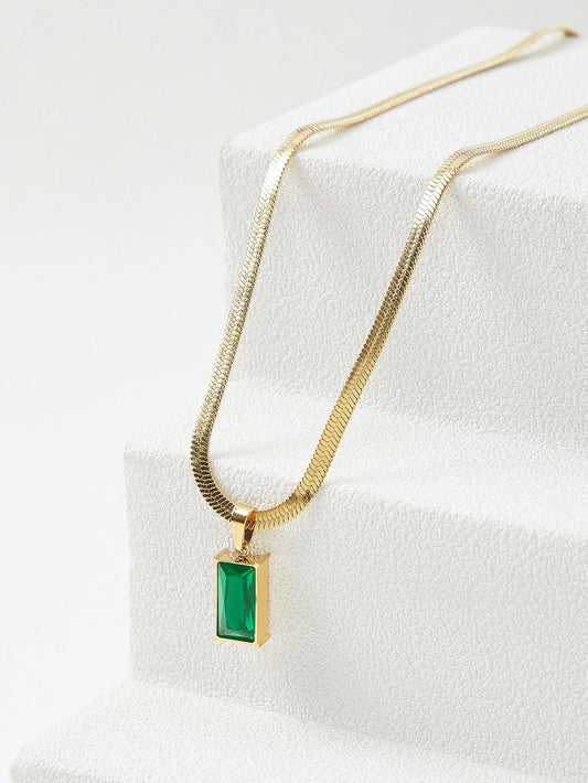 Bae Necklace Emerald