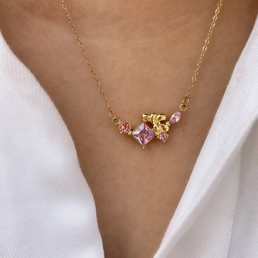 Evie Necklace