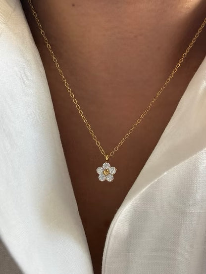 Bloom Necklace