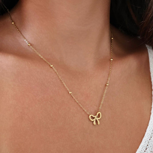 Bow Necklace