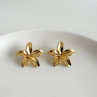 Lily Earrings