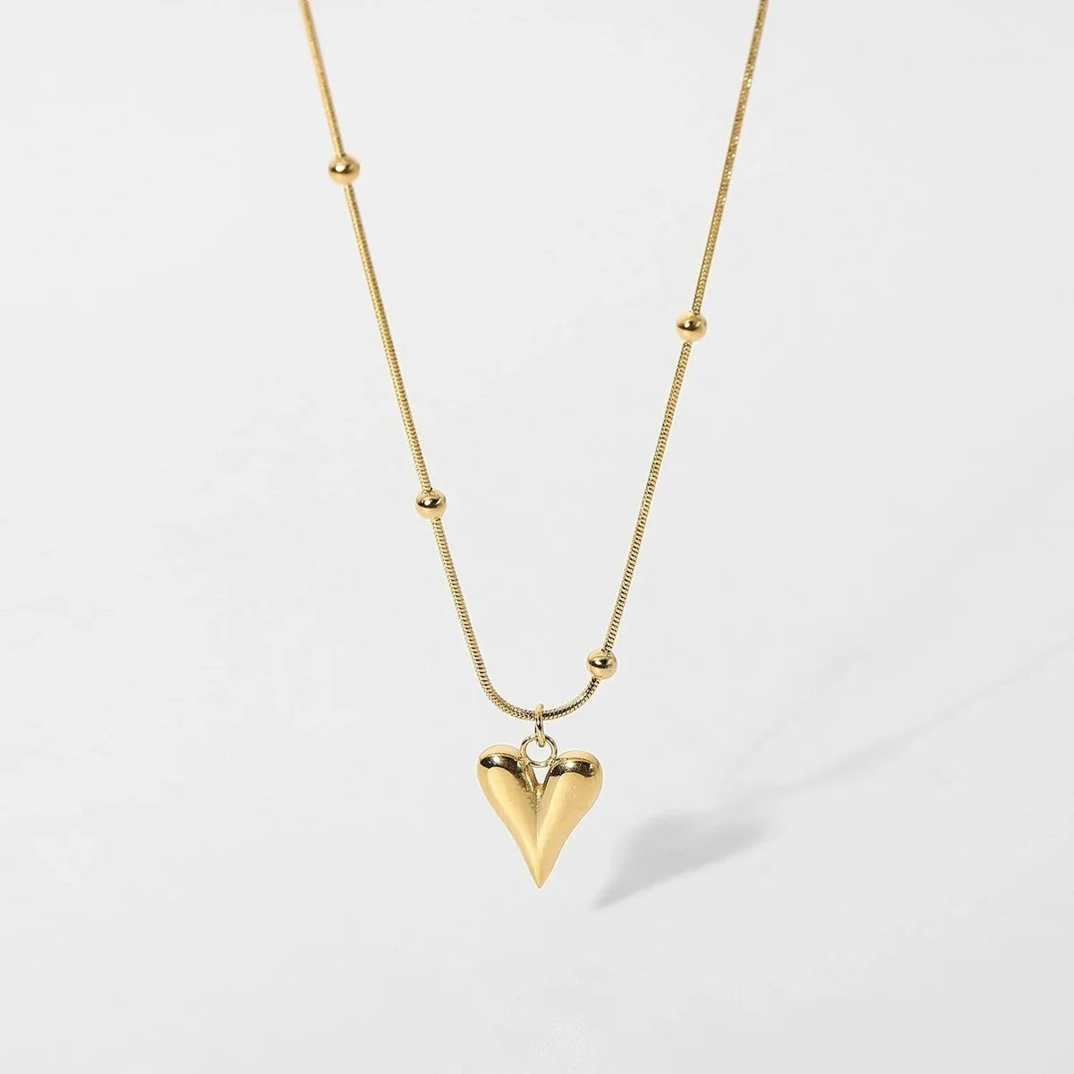 Amour Pendant Necklace