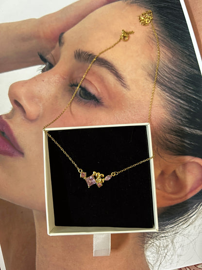 Evie Necklace